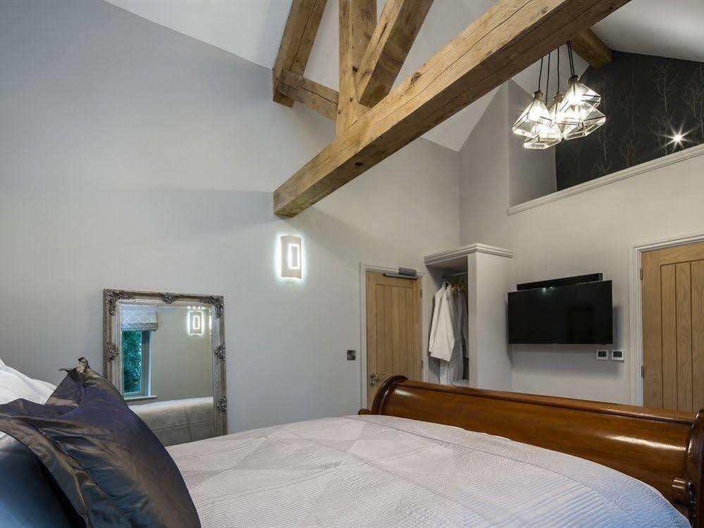 Hotel Eagle Mill Huntingdon Esterno foto