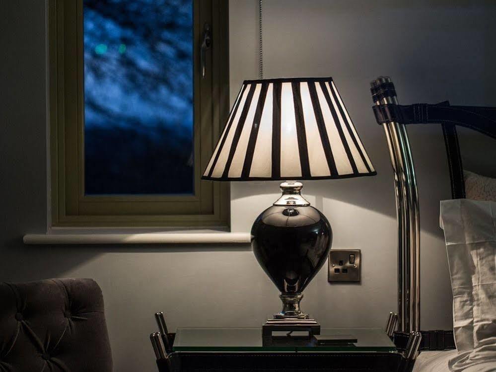 Hotel Eagle Mill Huntingdon Esterno foto
