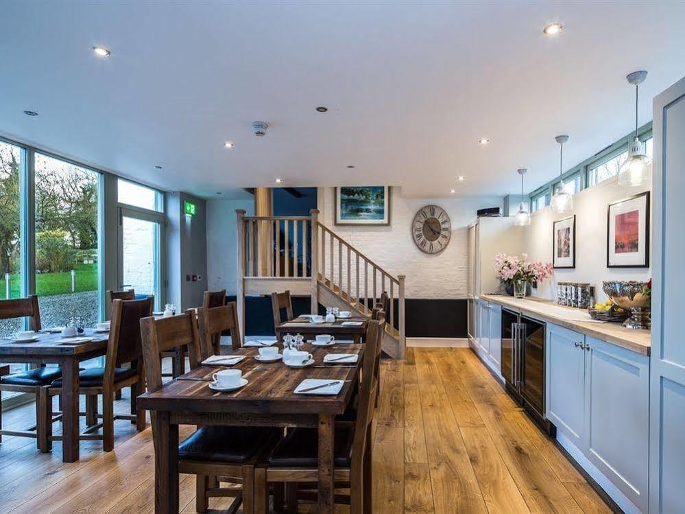 Hotel Eagle Mill Huntingdon Esterno foto