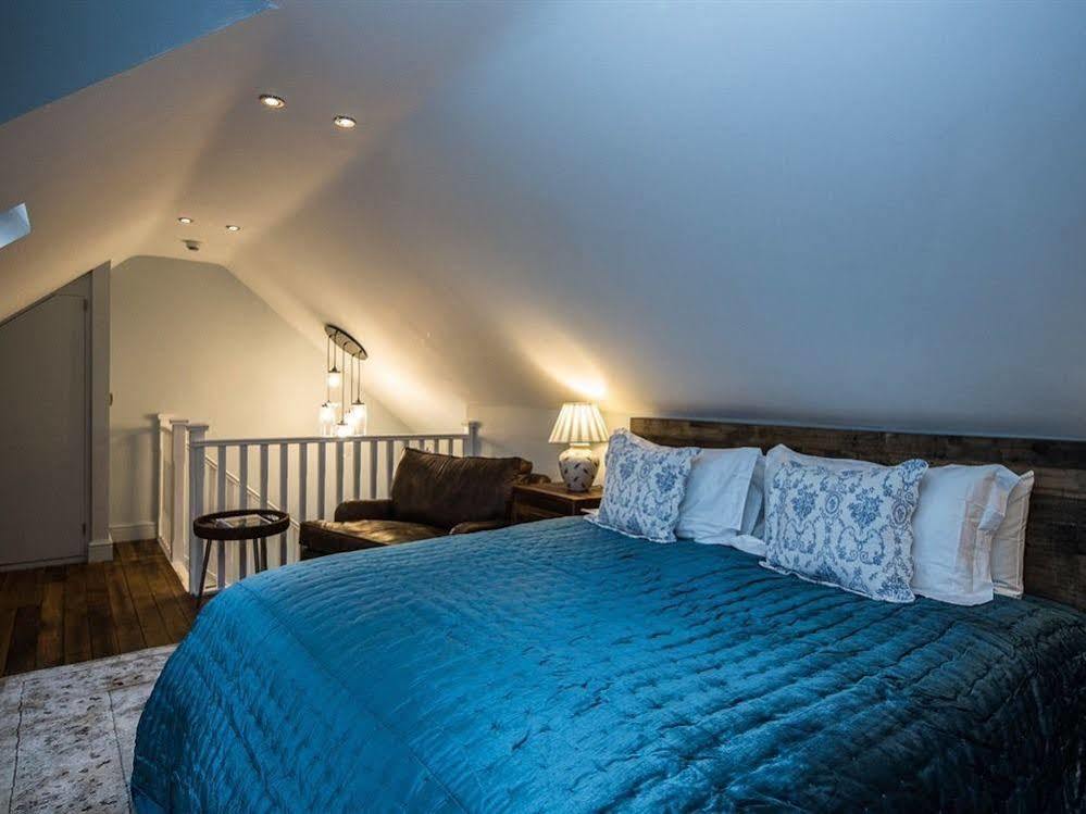 Hotel Eagle Mill Huntingdon Esterno foto