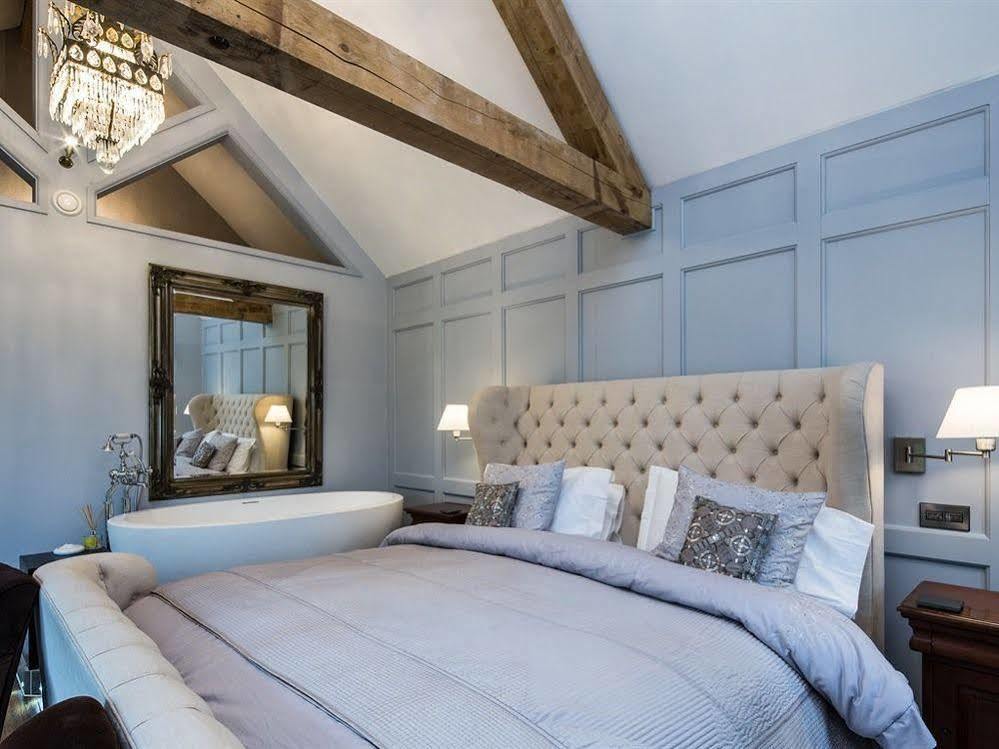 Hotel Eagle Mill Huntingdon Esterno foto