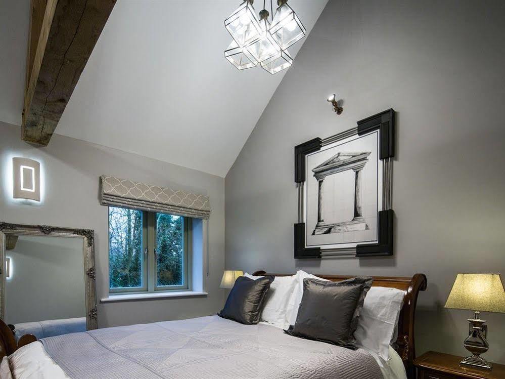Hotel Eagle Mill Huntingdon Esterno foto